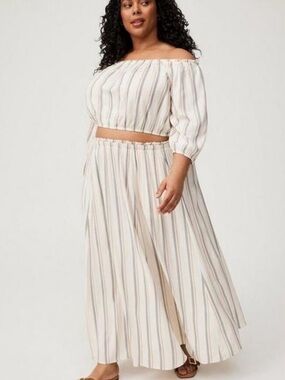 NWT Torrid Off-Shoulder Maxi 2-Piece Set